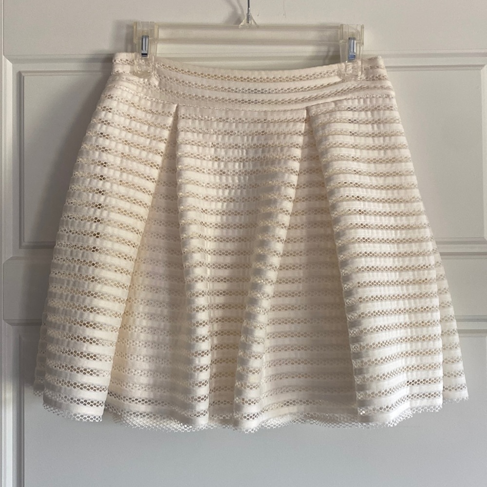 Express size 4 skater skirt